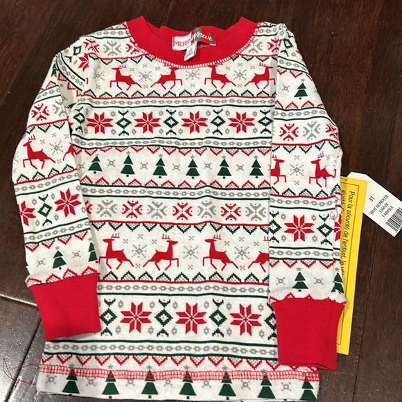 NWT 3T Christmas PJs, Christmas Jammies, Reindeer, Snowflakes, 3t Unisex - Picture 3 of 5